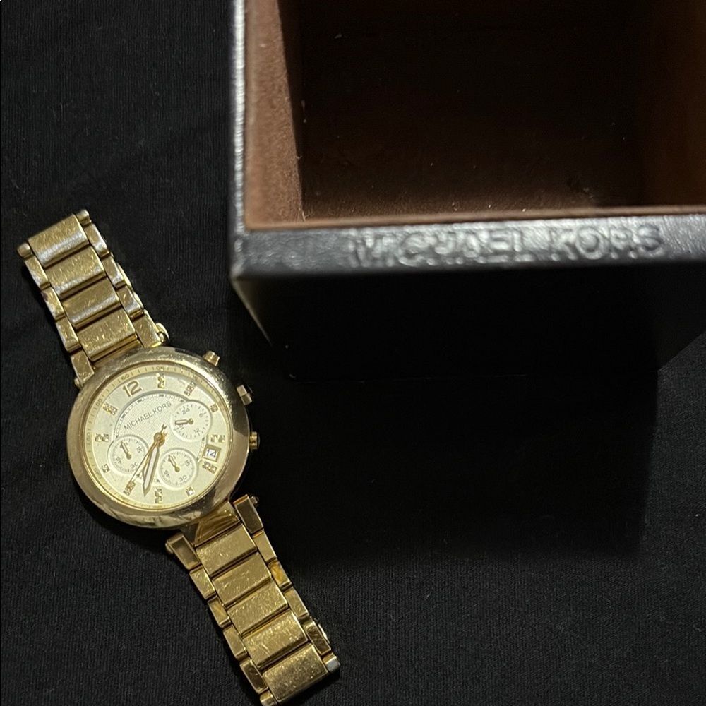 Michael Kors Gold Classic Watch